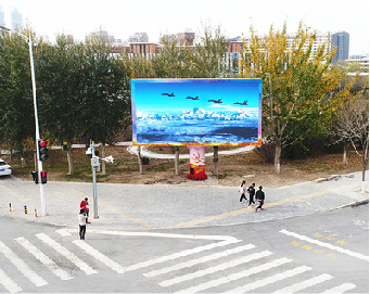 池州户外大屏广告投放要点。